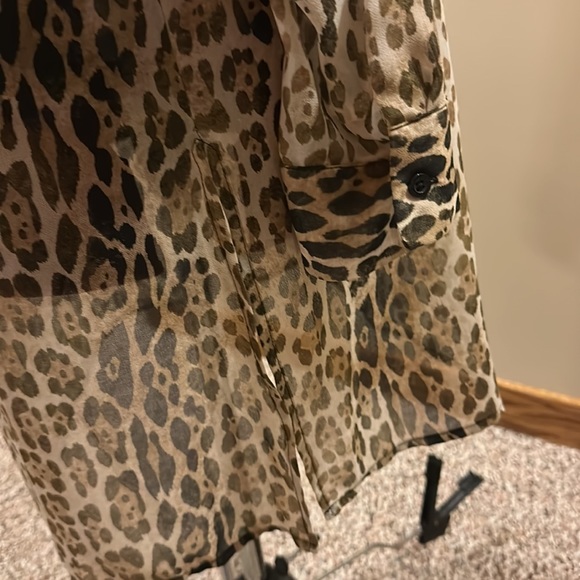 🐆Calvin Klein🐆 Leopard, long sleeve tunic - Picture 6 of 12